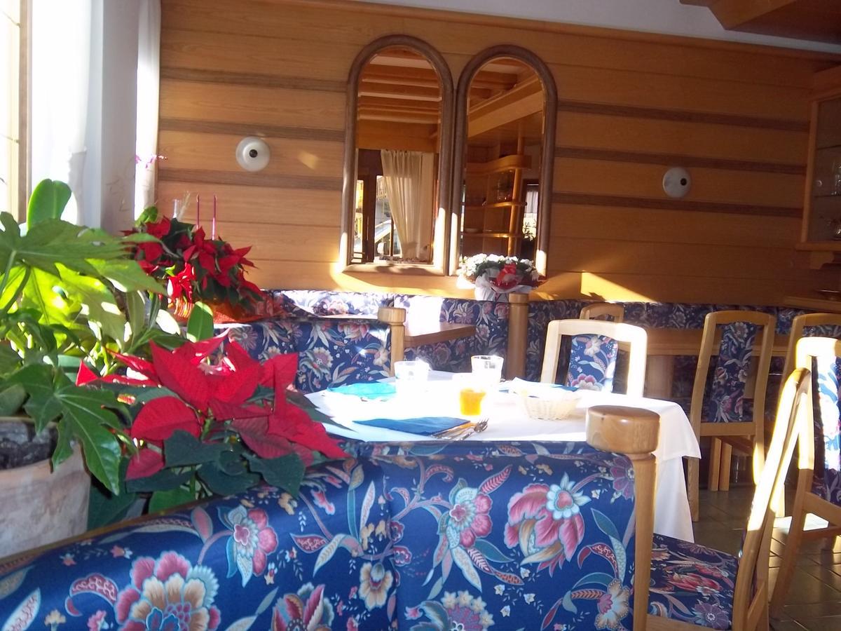 Bed and Breakfast Garni Bonsai Пинцоло Экстерьер фото